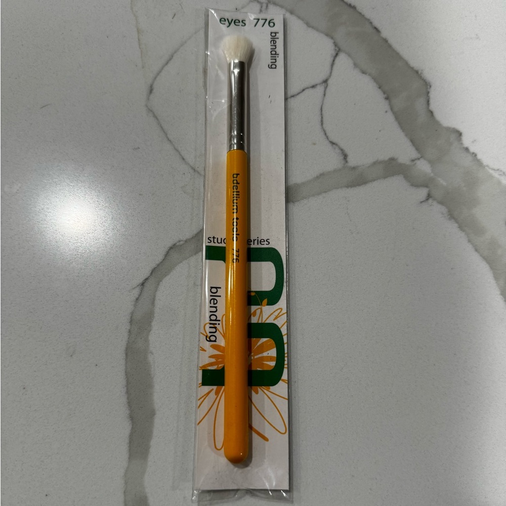 Bdellium Tools Studio 776 Blending Makeup Brush NWT